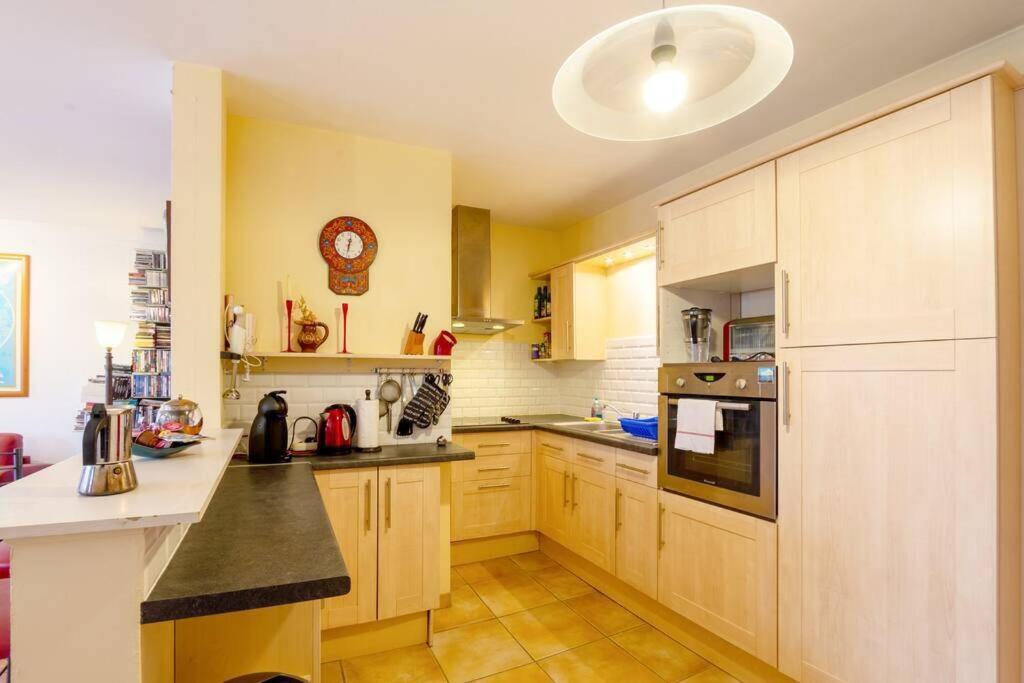 Vazi, Appartement Lumineux & Spacieux Centre-Ville เบรสต์ ภายนอก รูปภาพ