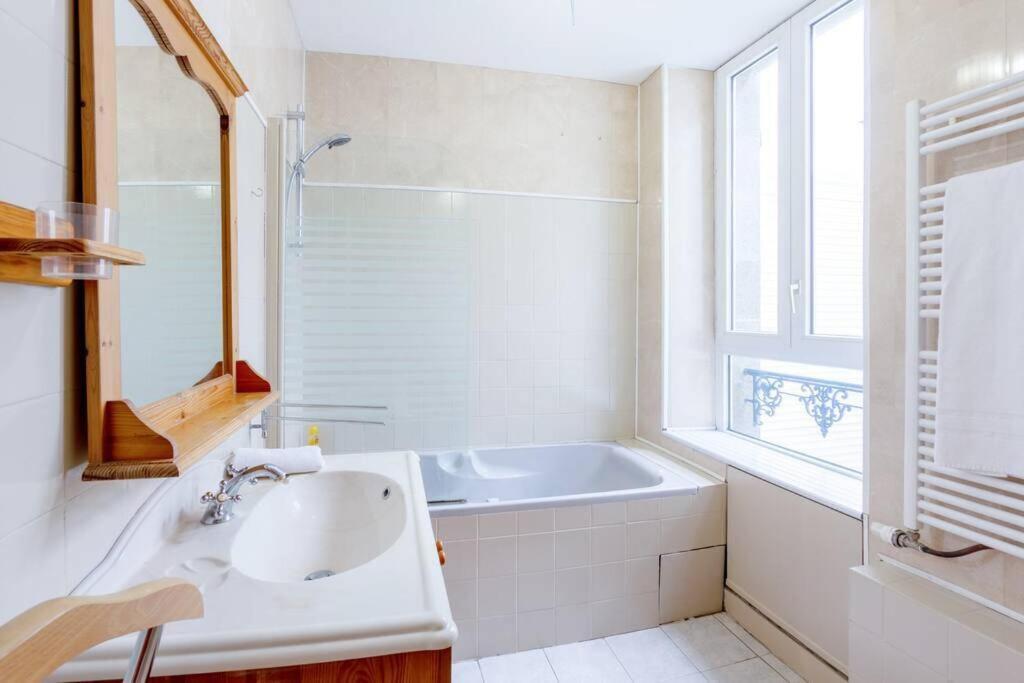 Vazi, Appartement Lumineux & Spacieux Centre-Ville เบรสต์ ภายนอก รูปภาพ